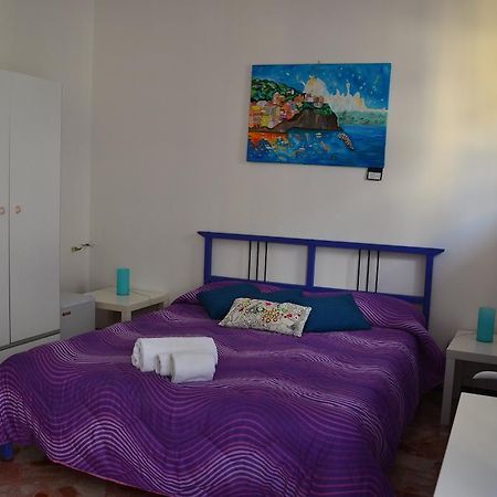 A Due Passi Da Erice B&B Exteriör bild